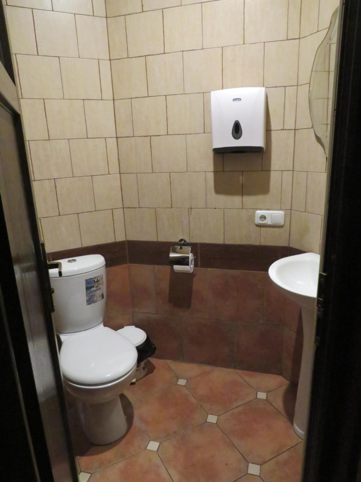 Hostel Jan In The Very Center Yerevan Ngoại thất bức ảnh