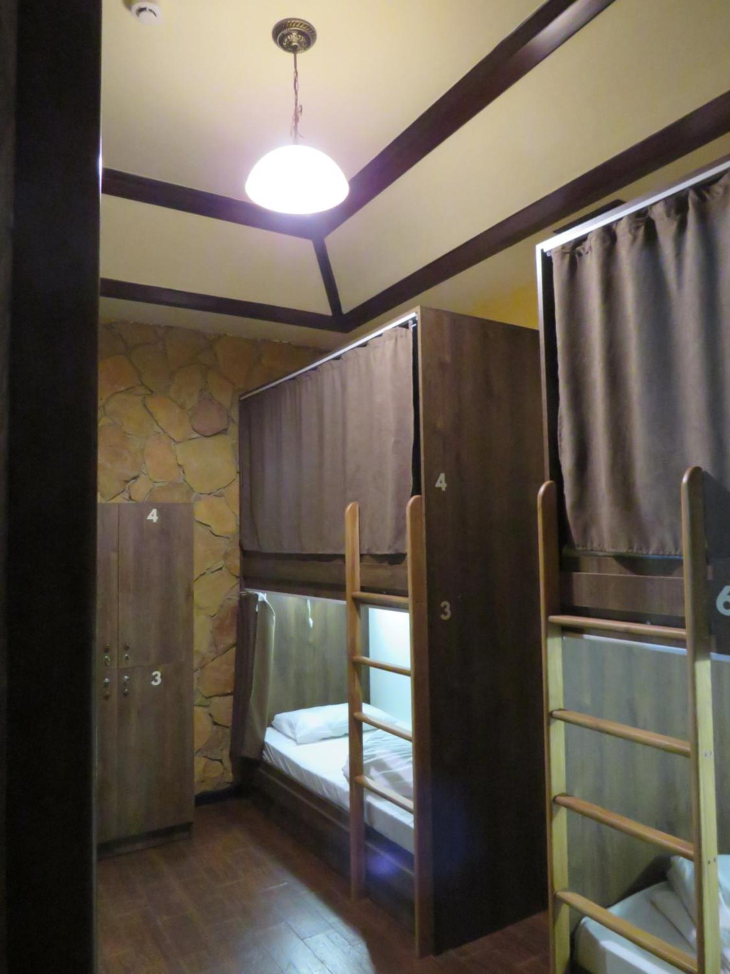 Hostel Jan In The Very Center Yerevan Ngoại thất bức ảnh